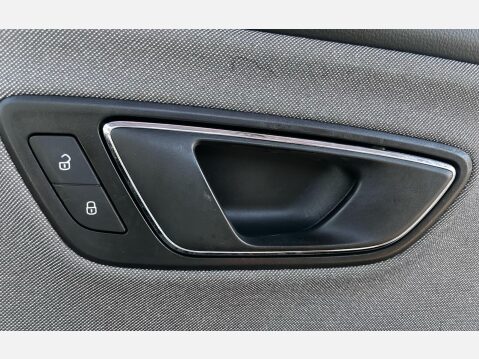 SEAT Leon 1.6 TDI SE Euro 6 (s/s) 5dr 16