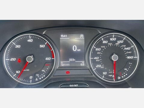 SEAT Leon 1.6 TDI SE Euro 6 (s/s) 5dr 8
