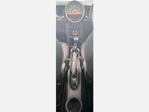 Mini Convertible 1.6 One Euro 6 2dr 16