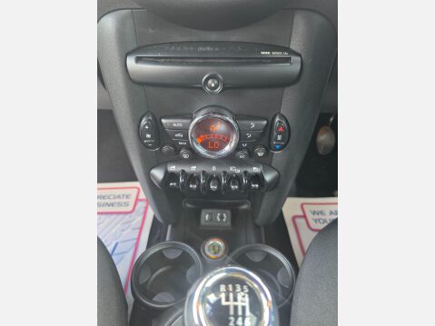 Mini Convertible 1.6 One Euro 6 2dr 15