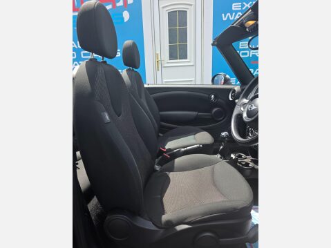 Mini Convertible 1.6 One Euro 6 2dr 18