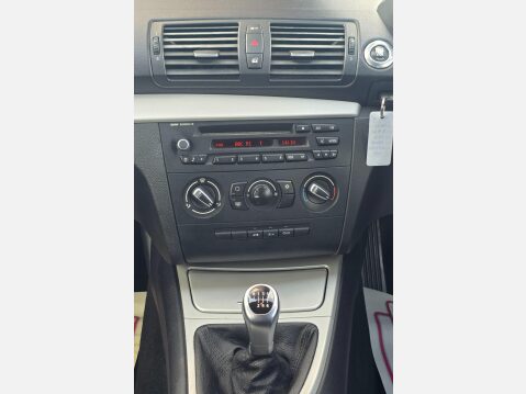 BMW 1 Series 2.0 118d ES Euro 5 2dr 14