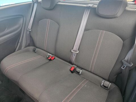 Vauxhall Corsa 1.4i ecoFLEX SRi Euro 6 3dr 26