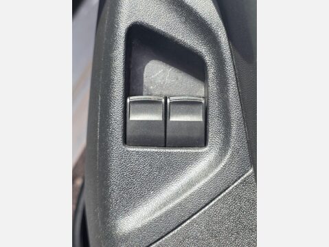 Peugeot 108 1.0 Active Euro 6 5dr 17