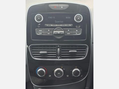 Renault Clio 1.5 dCi Play Euro 6 (s/s) 5dr 12