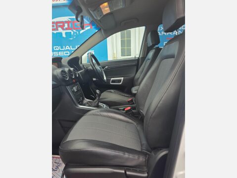 Vauxhall Antara 2.2 CDTi Exclusiv 2WD Euro 5 (s/s) 5dr 20