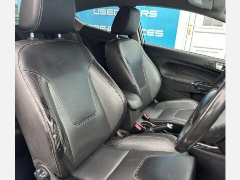 Ford Fiesta 1.6 TDCi Titanium X Hatchback 3dr Diesel Manual Euro 5 (95 ps) 10