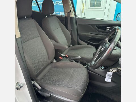 Vauxhall Mokka X 1.6i Design Nav SUV 5dr Petrol Manual Euro 6 (s/s) (115 ps) 9