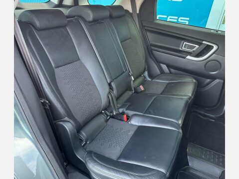 Land Rover Discovery Sport 2.0 TD4 SE Tech SUV 5dr Diesel Manual 4WD Euro 6 (s/s) (180 ps) 10