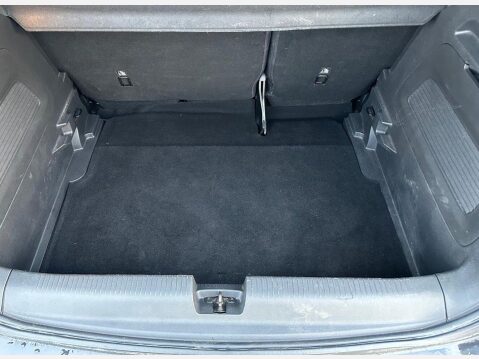 Vauxhall Crossland X 1.2 SE SUV 5dr Petrol Manual Euro 6 (83 ps) 5