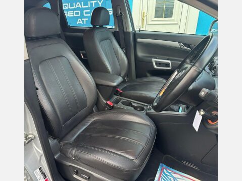 Vauxhall Antara 2.2 CDTi Diamond SUV 5dr Diesel Manual 2WD Euro 5 (s/s) (163 ps) 9