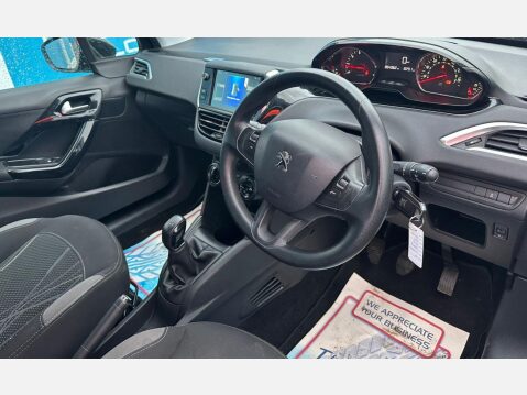 Peugeot 208 1.2 VTi Active Hatchback 3dr Petrol Manual Euro 5 (82 ps) 7