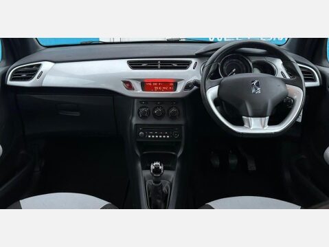 Citroen DS3 1.2 VTi DSign Plus Hatchback 3dr Petrol Manual Euro 5 (82 ps) 8