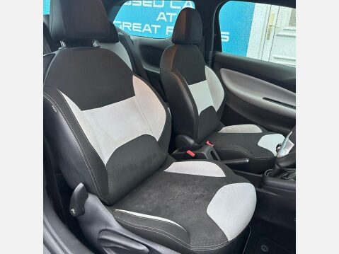 Citroen DS3 1.2 VTi DSign Plus Hatchback 3dr Petrol Manual Euro 5 (82 ps) 9