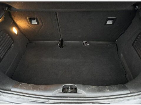 Citroen DS3 1.2 VTi DSign Plus Hatchback 3dr Petrol Manual Euro 5 (82 ps) 5