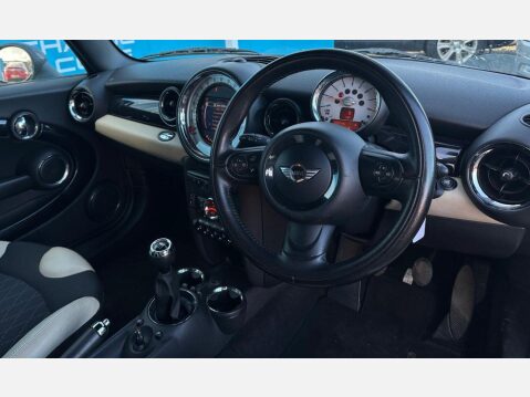 Mini Clubman 1.6 Cooper Estate 5dr Petrol Manual Euro 5 (122 ps) 7