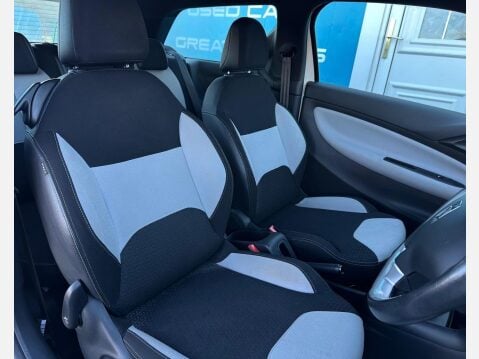 Citroen DS3 1.2 VTi DSign Plus Hatchback 3dr Petrol Manual Euro 5 (82 ps) 9