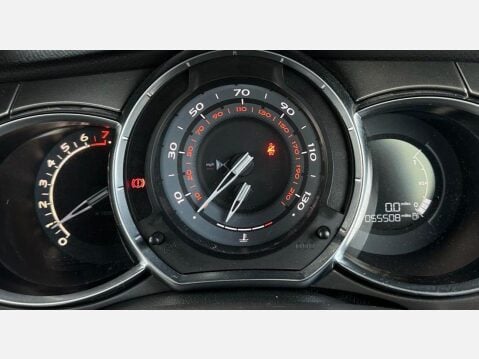 DS DS 3 1.2 PureTech Chic Hatchback 3dr Petrol Manual Euro 6 (82 ps) 5