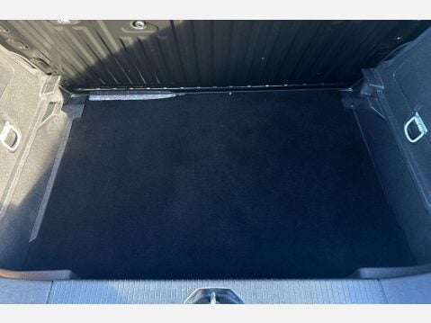 Vauxhall Corsa 1.4i ecoTEC Griffin Hatchback 3dr Petrol Manual Euro 6 (75 ps) 13