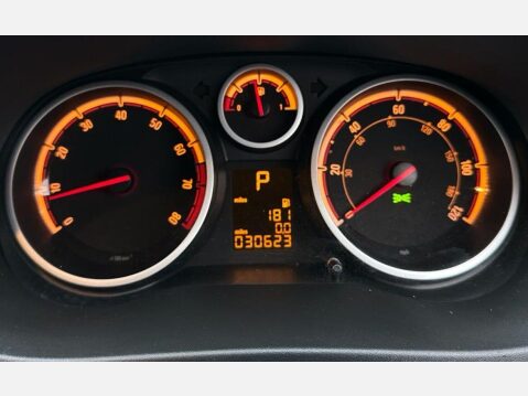 Vauxhall Corsa 1.4 16V SE Hatchback 5dr Petrol Auto Euro 5 (100 ps) 6