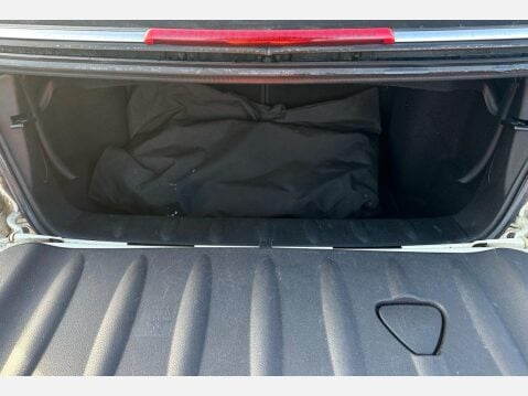 Mini Convertible 1.6 Cooper D Convertible 2dr Diesel Manual Euro 5 (s/s) (112 ps) 5