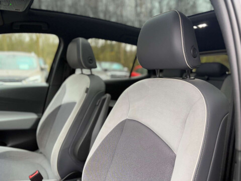 Volkswagen Id.3 Pro Performance 58kWh Tech Auto 5dr 32