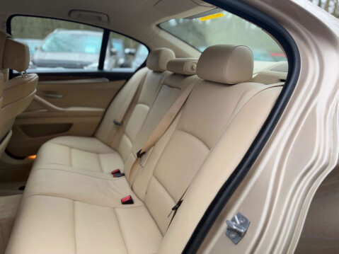 BMW 5 Series 3.0 523i SE Steptronic Euro 5 4dr 40
