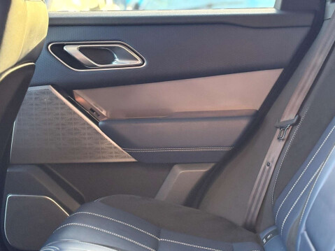 Land Rover Range Rover Velar 2.0 P250 SE Auto 4WD Euro 6 (s/s) 5dr 48