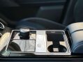 Land Rover Range Rover Velar 2.0 P250 SE Auto 4WD Euro 6 (s/s) 5dr 42