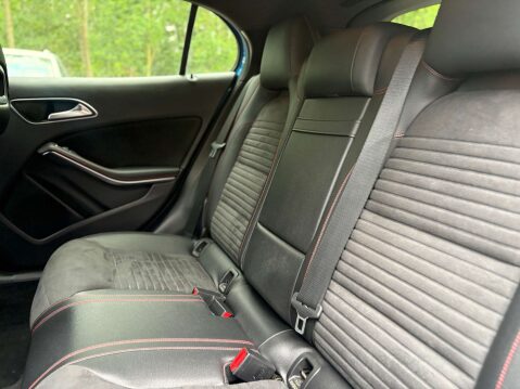 Mercedes-Benz GLA 2.1 GLA200d AMG Line 7G-DCT Euro 6 (s/s) 5dr 40
