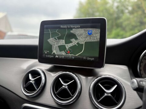 Mercedes-Benz GLA 2.1 GLA200d AMG Line 7G-DCT Euro 6 (s/s) 5dr 57