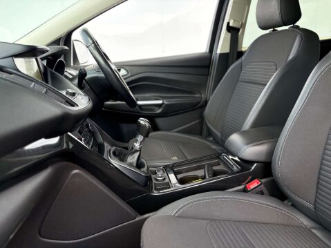 Ford Kuga 1.5T EcoBoost Titanium 2WD Euro 6 (s/s) 5dr 60