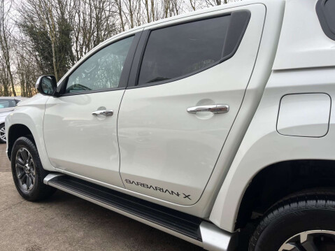 Mitsubishi L200 2.2 DI-D DC Barbarian X Auto 4WD Euro 6 (s/s) 4dr 20