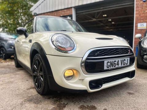 Mini Hatch 2.0 Cooper S Euro 6 (s/s) 3dr 7