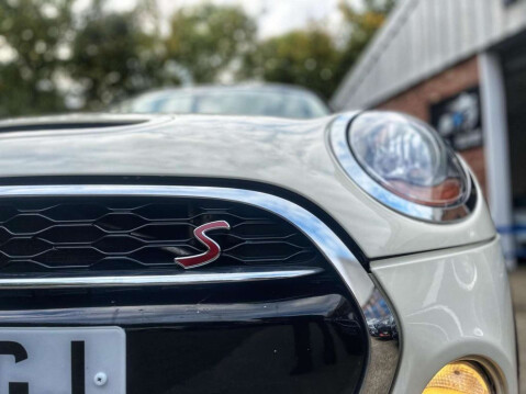 Mini Hatch 2.0 Cooper S Euro 6 (s/s) 3dr 10