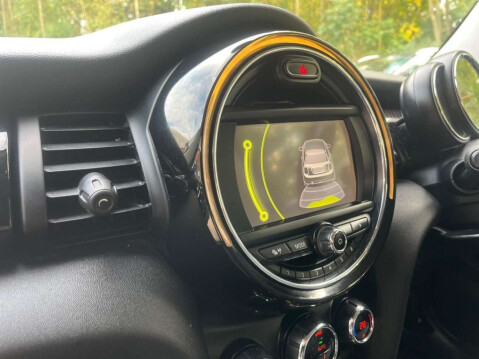Mini Hatch 2.0 Cooper S Euro 6 (s/s) 3dr 39
