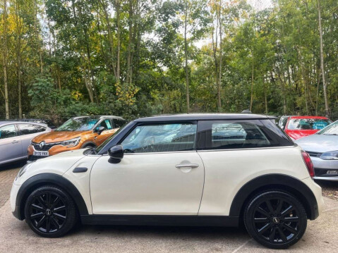 Mini Hatch 2.0 Cooper S Euro 6 (s/s) 3dr 15