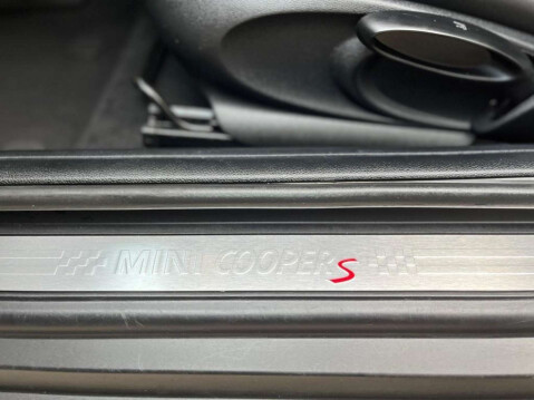 Mini Hatch 2.0 Cooper S Euro 6 (s/s) 3dr 42