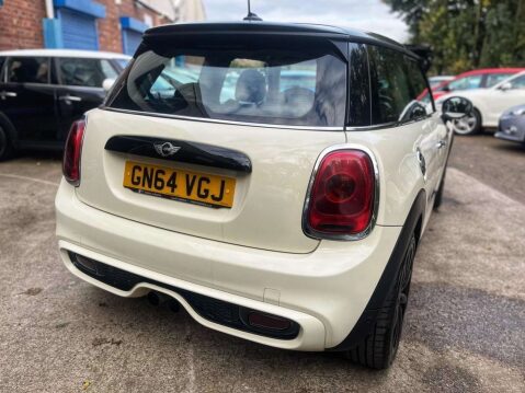 Mini Hatch 2.0 Cooper S Euro 6 (s/s) 3dr 24