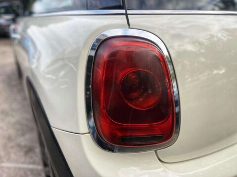 Mini Hatch 2.0 Cooper S Euro 6 (s/s) 3dr 20