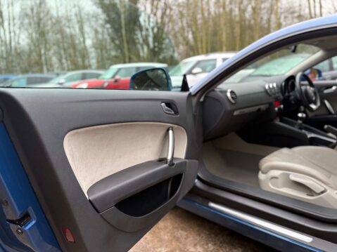 Audi TT 2.0 TT Quattro TDI 4WD 3dr 42