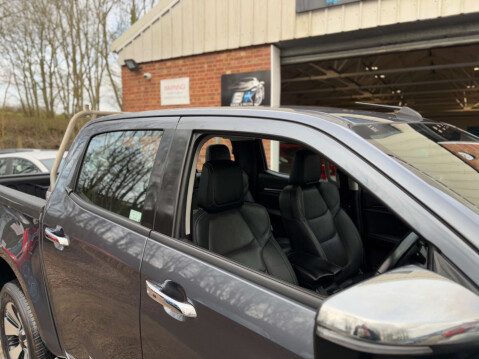 Isuzu D-Max 1.9 D-Max DL40 Auto 4WD 7