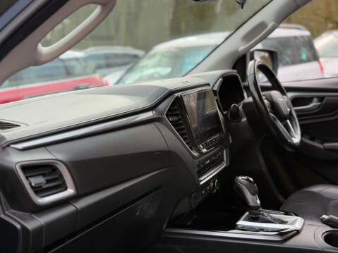 Isuzu D-Max 1.9 D-Max DL40 Auto 4WD 45