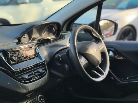 Peugeot 208 1.6 208 Access A/C Blue HDi 5dr 27