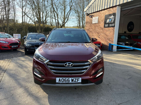 Hyundai TUCSON 1.7 Tucson Premium SE Blue Drive 2WD CRDi Semi-Auto 5dr 11