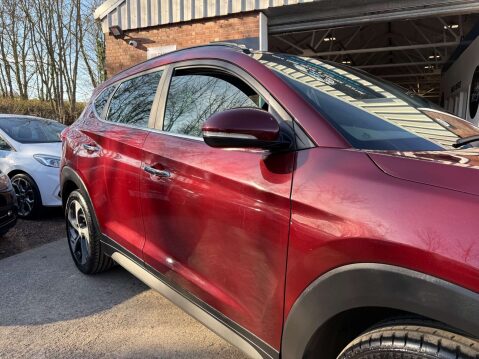 Hyundai TUCSON 1.7 Tucson Premium SE Blue Drive 2WD CRDi Semi-Auto 5dr 8