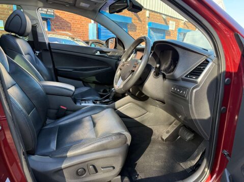 Hyundai TUCSON 1.7 Tucson Premium SE Blue Drive 2WD CRDi Semi-Auto 5dr 48