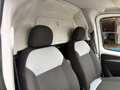 Fiat Fiorino 1.2 Fiorino 16v Adventure MultiJet II S/S 52