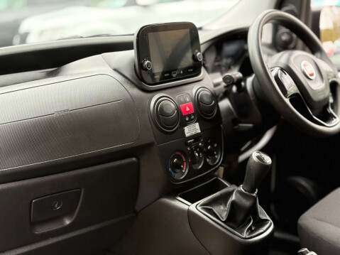Fiat Fiorino 1.2 Fiorino 16v Adventure MultiJet II S/S 32