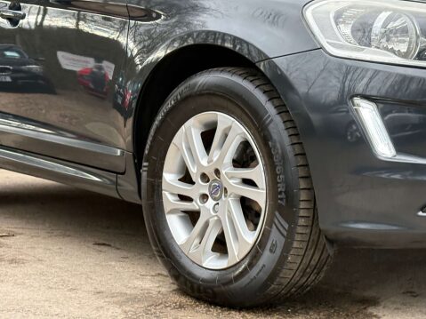 Volvo XC60 2.4 XC60 SE Nav D4 AWD 4WD 5dr 4